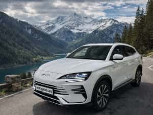 Inchiriere auto premium incepand cu 30€ /zi — miniatura 2