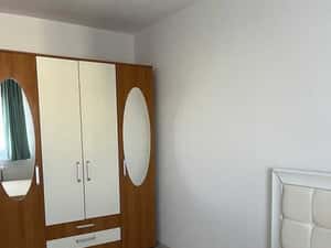 Apartament de inchiriat