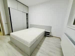 Apartament nou, cochet de 2 camere etaj 2/8 mobilat și utilat Str Tineretului