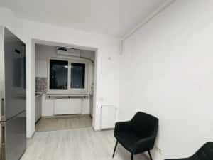 Apartament nou, cochet de 2 camere etaj 2/8 mobilat și utilat Str Tineretului — miniatura 9