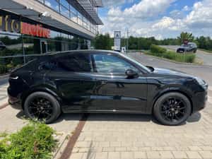 Porsche Cayenne 2024, 2.200 km, 103.000 EUR — miniatura 4