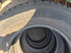 4 Anvelope de VARA - 235/65/16C - DUNLOP - Stare F BUNA - DOT 2015 ! — miniatura 7