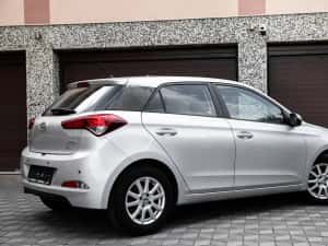 ~Hyundai i20~An 2015~1.1 Diesel~Euro 6 !!! — miniatura 5