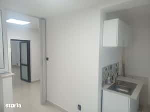 Apartament 4 camere zona Calea Calarasi — miniatura 5