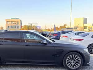 BMW 740 740xd Automată 306 HP Diesel — miniatura 7