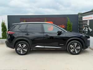 Nissan X-trail 4X4  5 locuri Tekna Rate Leasing Garantie extensibilă — miniatura 3