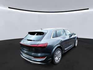 Audi e-tron SUV 503 cp, 30.500 km, 2022 — miniatura 3