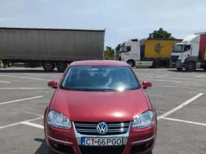 Vand Wolkswagen Jetta 1.6 benzina , an fabr.2009 — miniatura 9