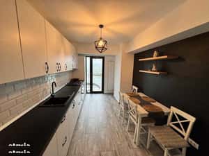 Inchiriez apartament 2 camere+parcare-Brown Luxury,Valea Lupului,Mall — miniatura 2