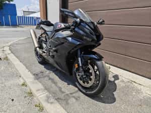 Honda CBR 1000 RR-R FireBlade — miniatura 10
