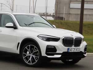 BMW X5 /G05 / 2020 / 45e / 394 CP / HYBRID / Distronic/Lane/Side/Pano — miniatura 1