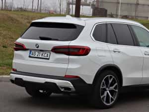 BMW X5 /G05 / 2020 / 45e / 394 CP / HYBRID / Distronic/Lane/Side/Pano — miniatura 4
