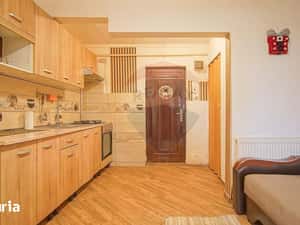 Apartament 2 camere, 40 mp, zonă centrală ISR Râșnov — miniatura 6