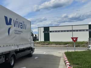 ATEGO 1530 L euro 6 BIGSPACE  prelata  7,20 m Lift 1,5 T — miniatura 3