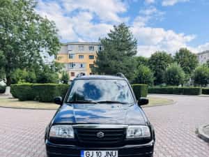 Suzuki Grand Vitara 2.5 V6  135.000km!!!