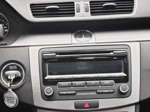 Volskwagen Passat B7 DSG 2011 — miniatura 5