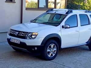 Dacia Duster 4x4 Prestige Pack Look diesel 110CP NAVI Clima Jante EURO5 — miniatura 3