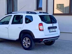 Dacia Duster 4x4 Prestige Pack Look diesel 110CP NAVI Clima Jante EURO5 — miniatura 4