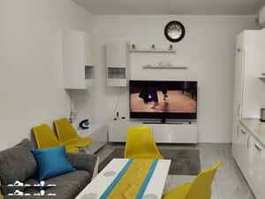 Apartament 3 camere , decomandat, utilat modern, parcare, Sel-Dracula