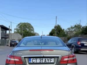 Vand sau schimb  Mercedes-Benz E-Class Coupé E 200 (2012) — miniatura 2
