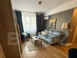 Apartament 3 camere, 60 mp,  PIATA VICTORIEI — miniatura 4