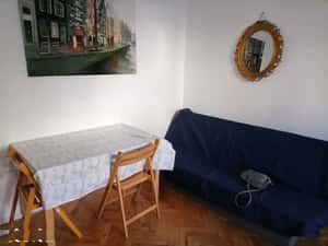 Inchiriez apartament 2 camere pe cuza voda. — miniatura 3