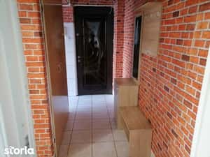 Inchiriez apartament 2 camere pe cuza voda. — miniatura 6