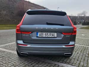 Volvo XC60 D5 AWD 235 CP- 2018 Inscription Full !!! — miniatura 5