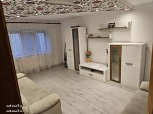 Apartament 3 camere de inchiriat — miniatura 3