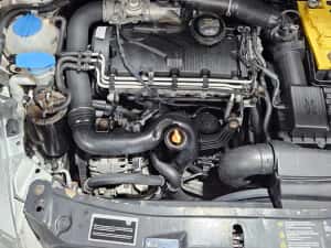 Motor 1.9 TDI BKC BXE BJB BRU 105 cp 192.000 km Touran Passat Golf A3 — miniatura 6