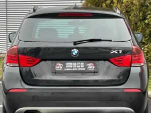 Vand BMW X1 2.0D XDrive inmatriculata RO 2013 (4x4) impecabila urgent LED — miniatura 7