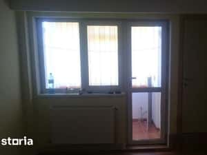 Apartament 2 camere confort 1 zona Garii, etaj 4 cu pod. — miniatura 4
