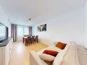 Apartament de vanzare in Sibiu - 3 camere,2 bai-decomandat-H. Coanda — miniatura 3