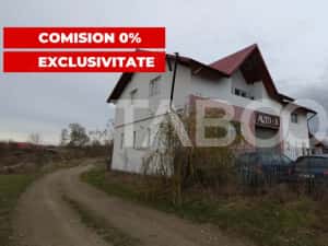 Afacere si locuinta cu teren de 1450 mp de vanzare in Rausor — miniatura 2