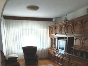 Apartament ultracentral, 3 camere, cu priveliste de vis, langa Mercur — miniatura 4