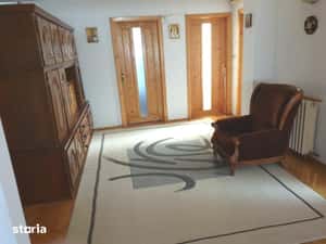 Apartament ultracentral, 3 camere, cu priveliste de vis, langa Mercur — miniatura 5