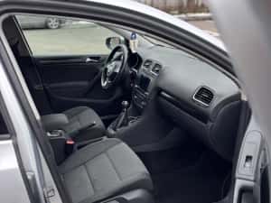 Golf 6 , 1.6 tdi bluemotion 2010 Hatchback stare excelenta — miniatura 2