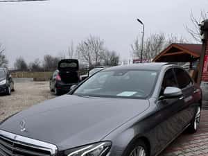 MERCEDES-BENZ E-CLASS 220 (W213) PACHET EXCLUSIVE + BUSINESS — miniatura 3