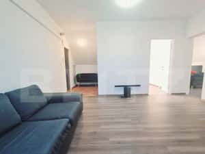 Apartament cu 3 camere, semidecomandat, recent renovat, zona strazii C — miniatura 5