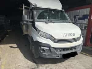 Firmă vinde autoutilitară Iveco cu benă de 6m — miniatura 8