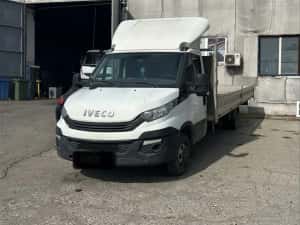 Firmă vinde autoutilitară Iveco cu benă de 6m — miniatura 9