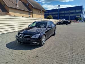 Mercedes C clase 180 benzina — miniatura 2
