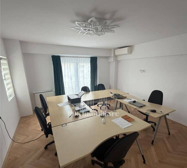 2 camere | Decebal | Alba Iulia | Centrala | 2 AC | Ideal birou — fotografie 1 din 6