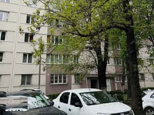 2 camere | 10 sec metrou Raul Doamnei | Renovat 2023 | Mobilat | Etaj — miniatura 1