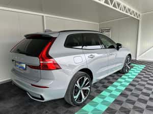 Volvo XC60 SUV 2024 cu 190.000 km, Garanție 12 luni — miniatura 4