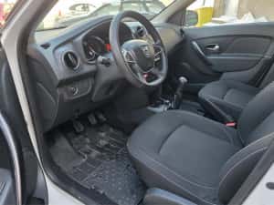 Dacia logan 2020 diesel — miniatura 6