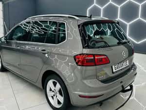 Volkswagen Golf 2015 1.6D E6 Manuală 110 HP Diesel — miniatura 3