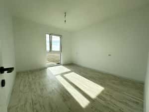 Apartament spatios, 3 camere, 68 mp, etaj 2 - Dumbravita