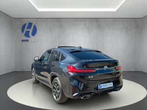 BMW X4 SUV second-hand, 49.772 km, 2022, 50.716 EUR — miniatura 5
