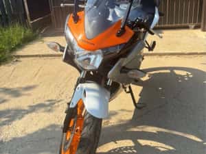 Honda CBR125R 2012 — miniatura 7